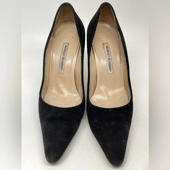 Manolo Blahnik Black Suede Pointed Toe Heels 39.5 EU Classic Pumps Designer - Picture 3 of 8